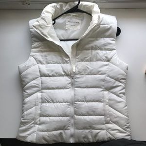 Aeropostale white vest jacket